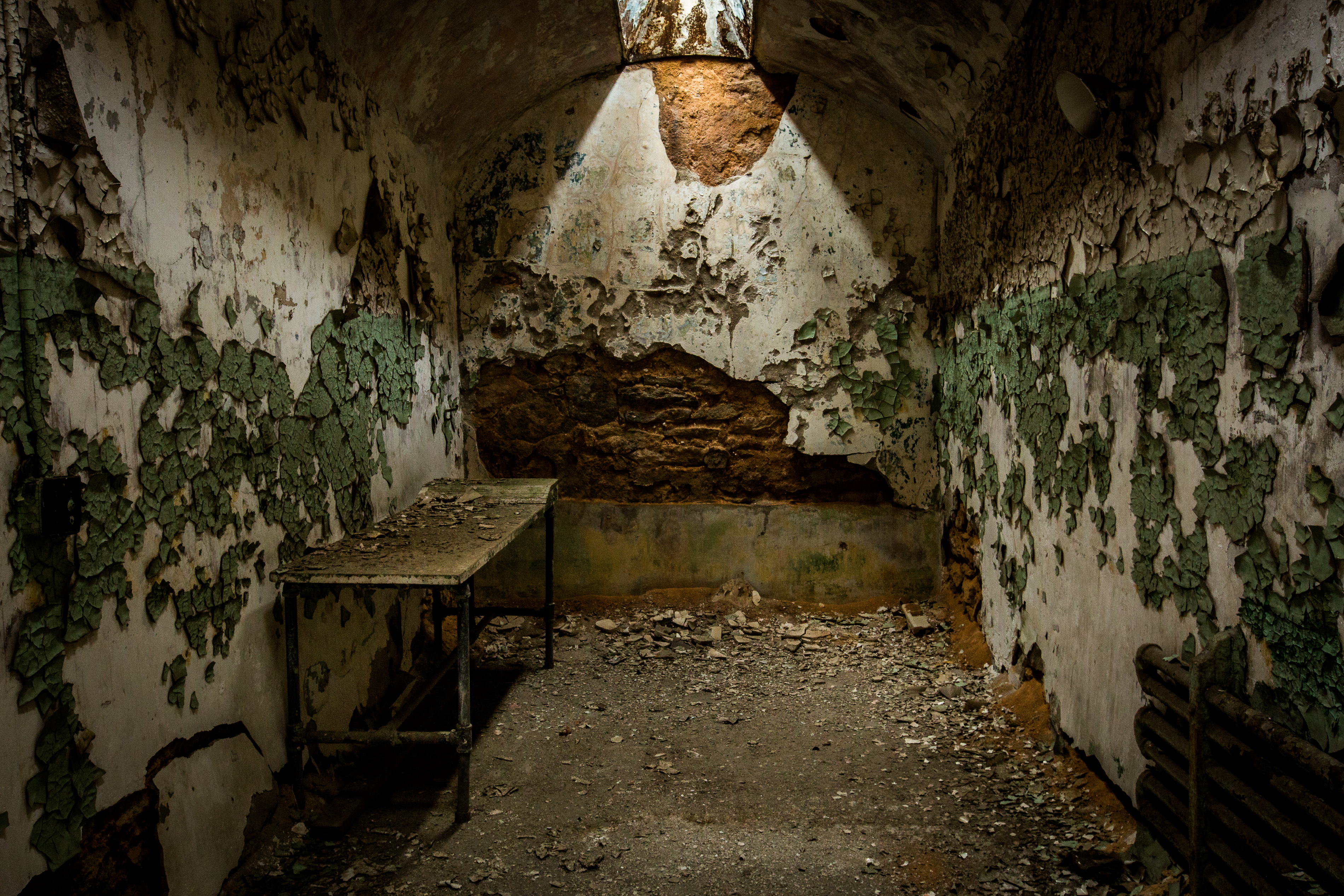 eastern state haunted penitentiary