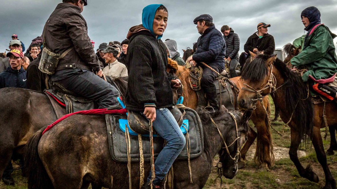 Photos Inside The Lives Of Mongolias Nomads