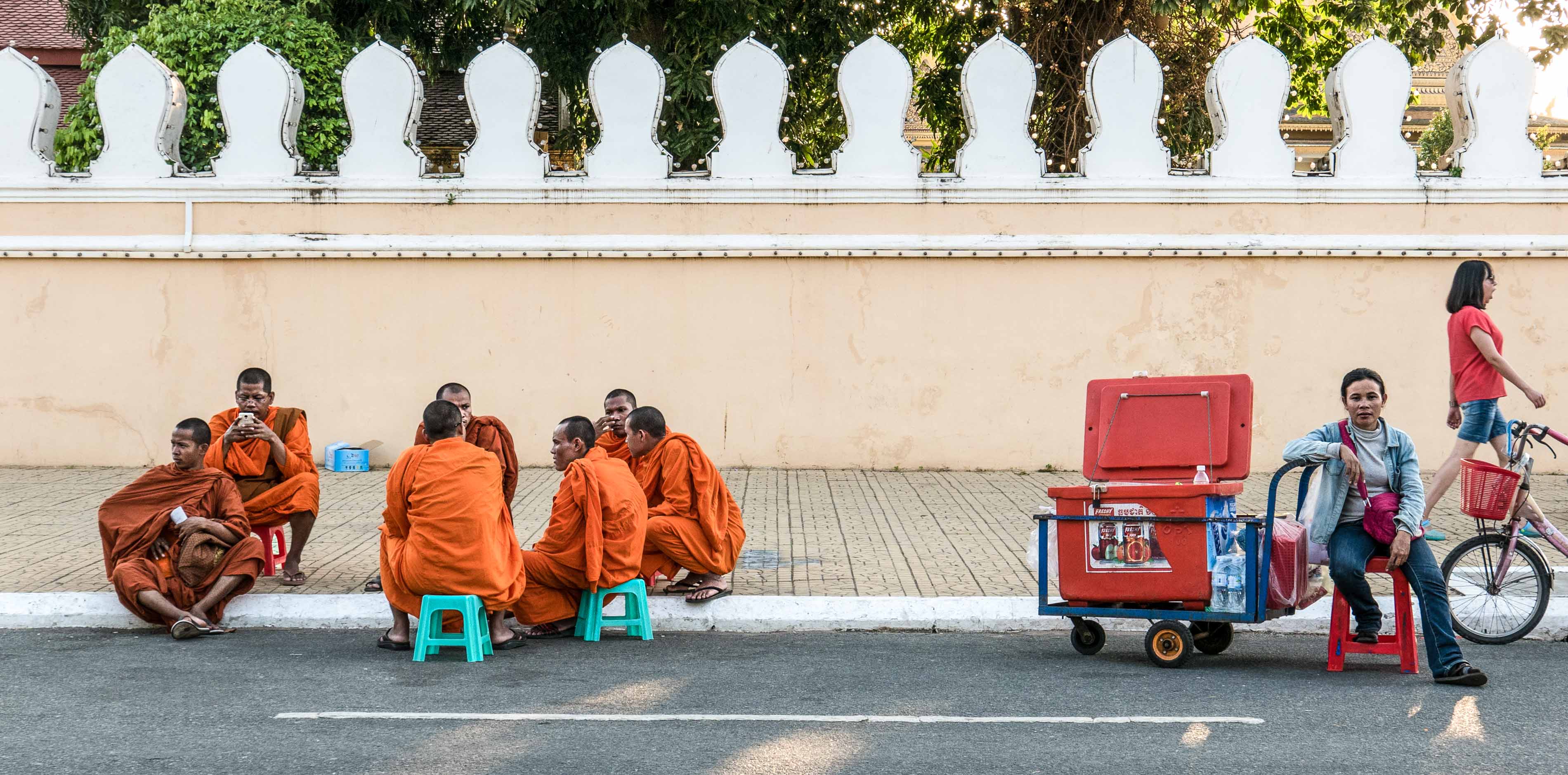 In photos: The plastic chairs of Southeast Asia | Adventure.com