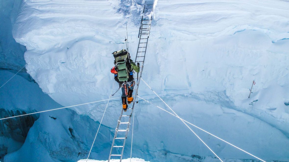 The race to be last: Polar explorer Eric Larsen battles climate change ...