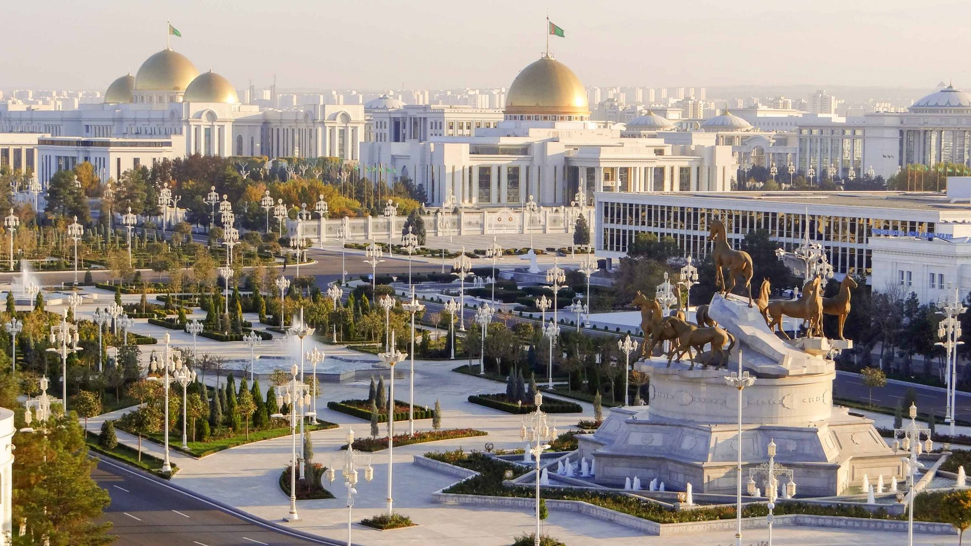 What’s it like to vacation in authoritarian Turkmenistan?