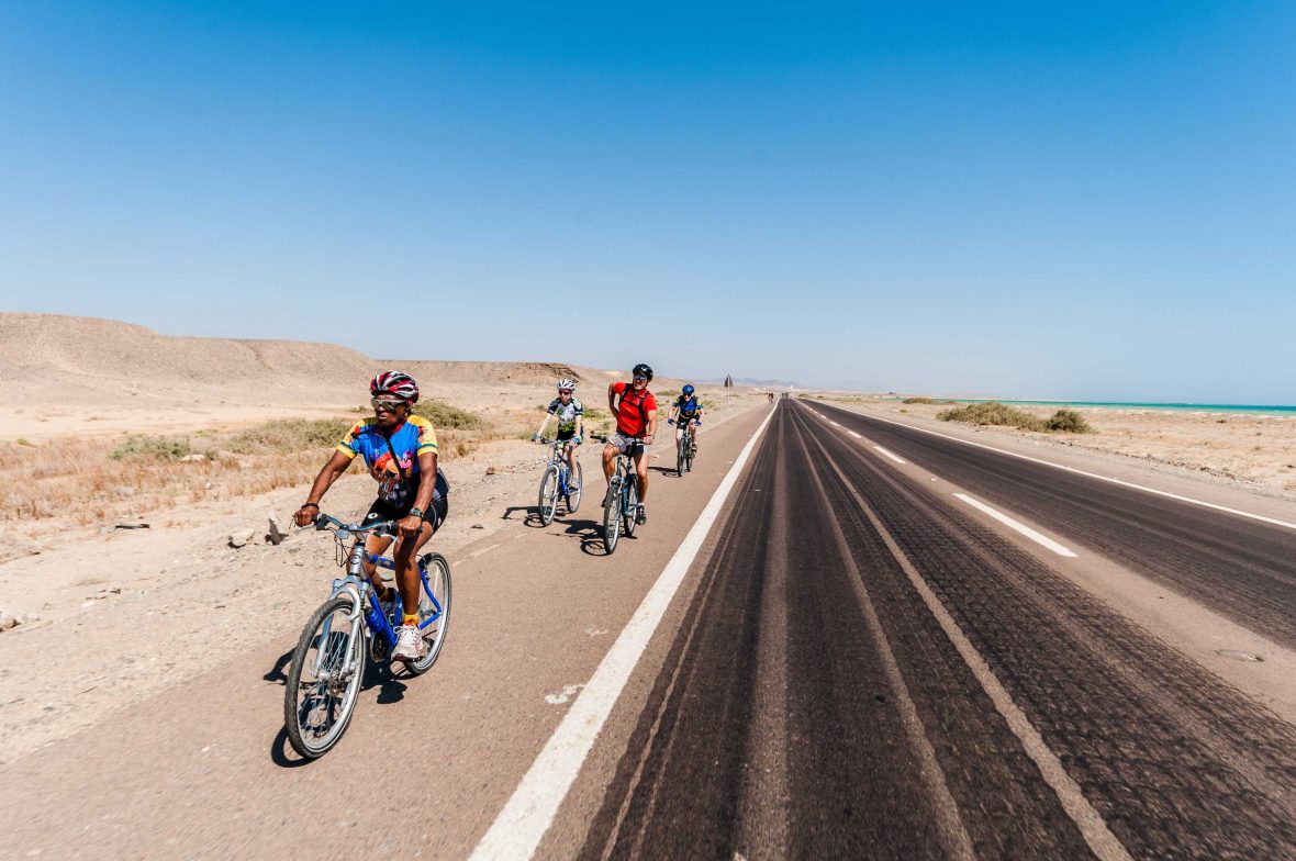 Biking to Al Qusayr with the Red Sea on the right and the Eastern Desert on the left.