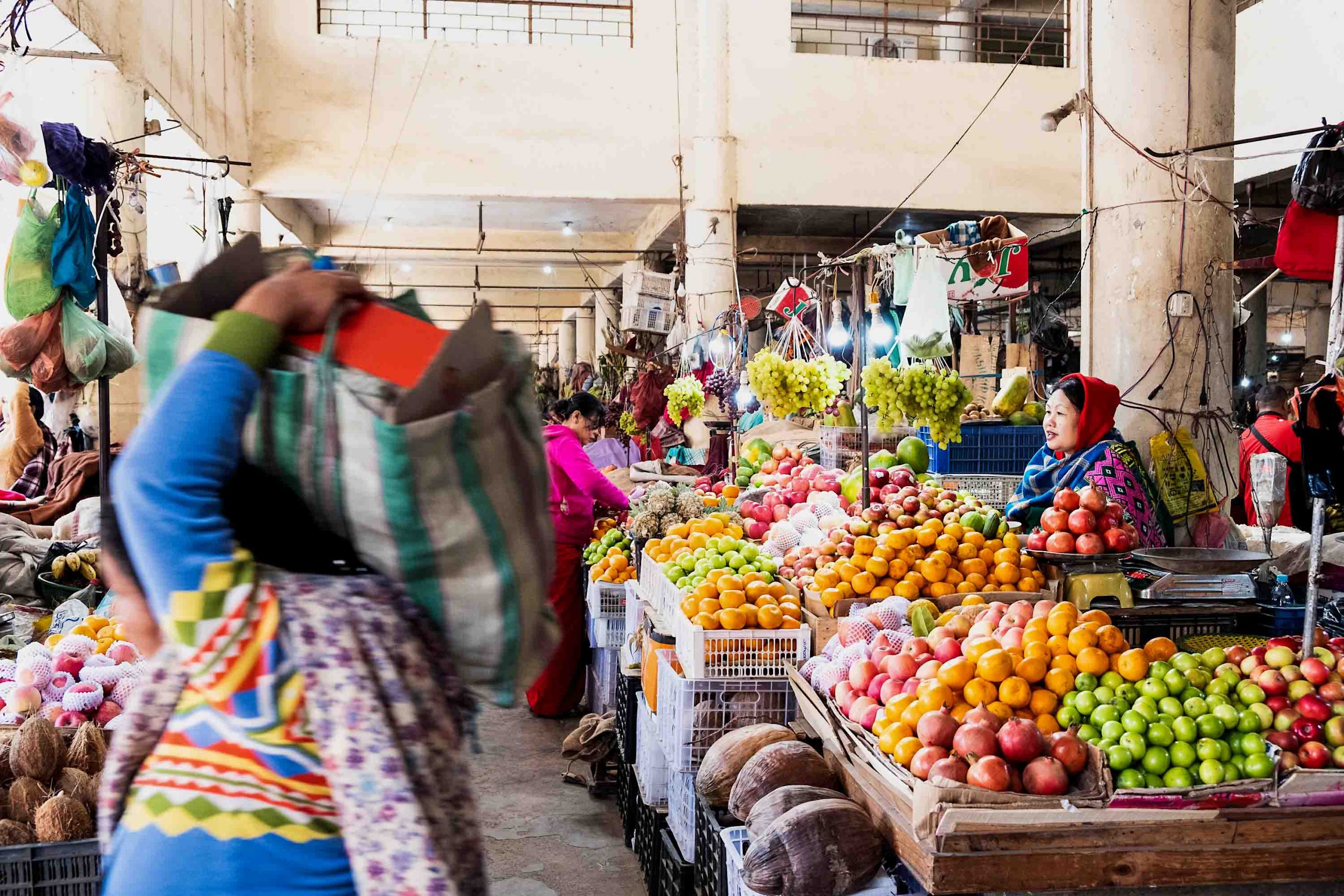 Inside Ima Keithel: India's women-only market | Adventure.com