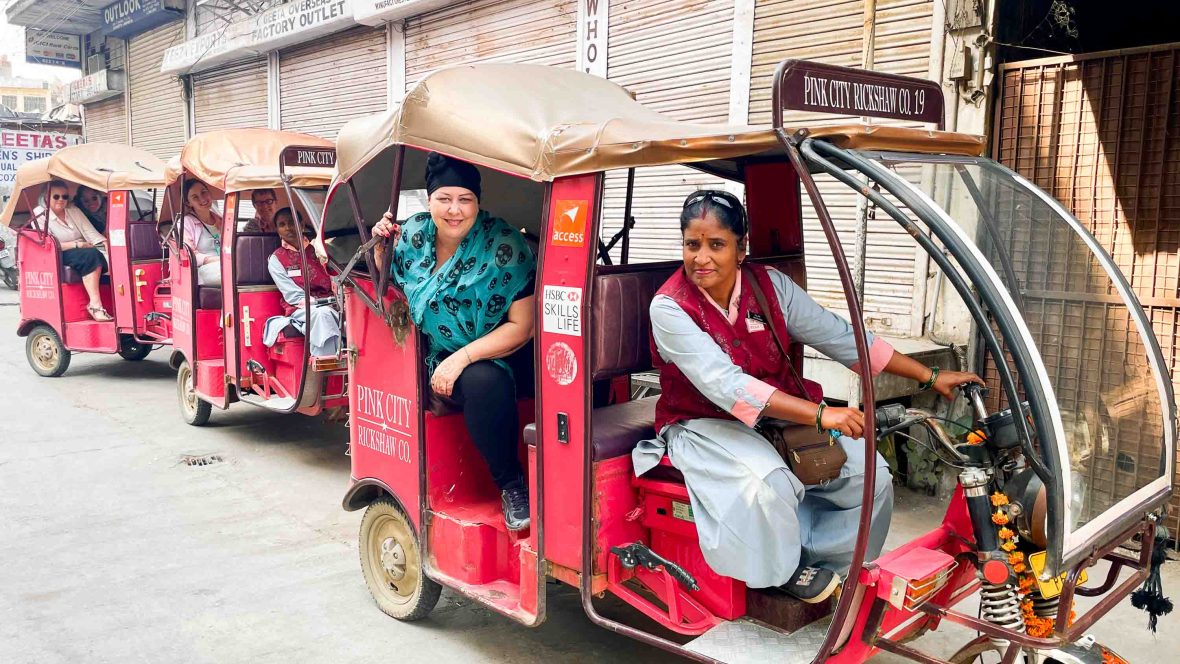 Meet The Women Rickshaw Drivers Of Jaipur India Adventure Com