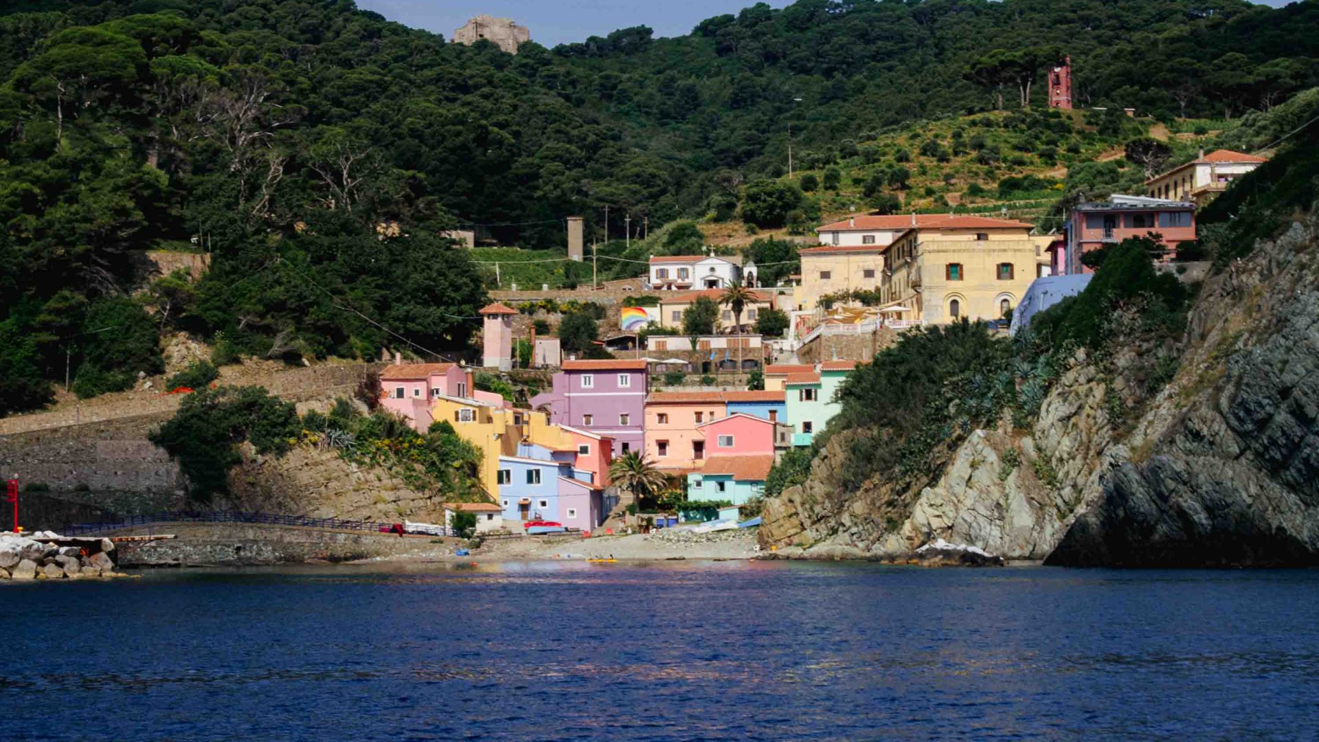 On this Tuscan prison island, inmates are taught to make world-class wine