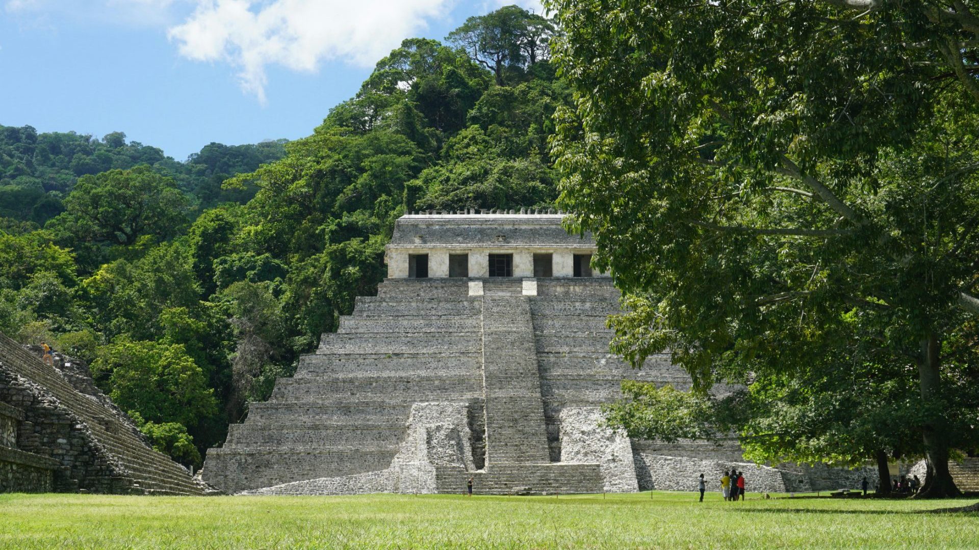 Palenque ruins in green jungle