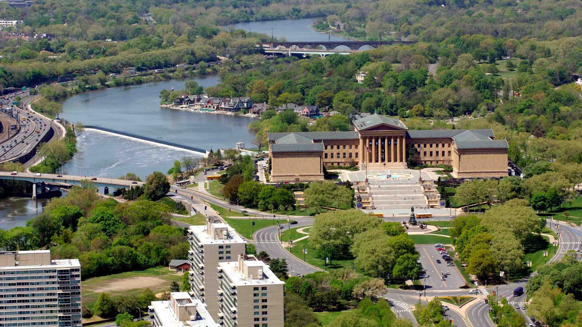 An aerial photo of the Philadelphia Museum of Art and the Schuylkill River.