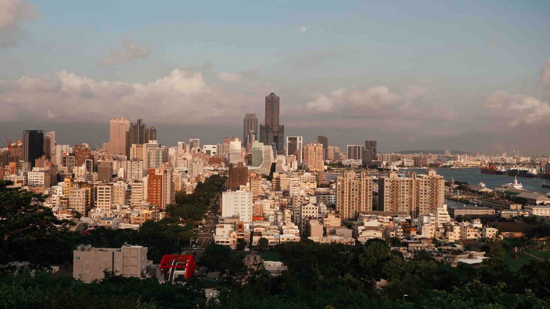 Views over a metropolitan city.