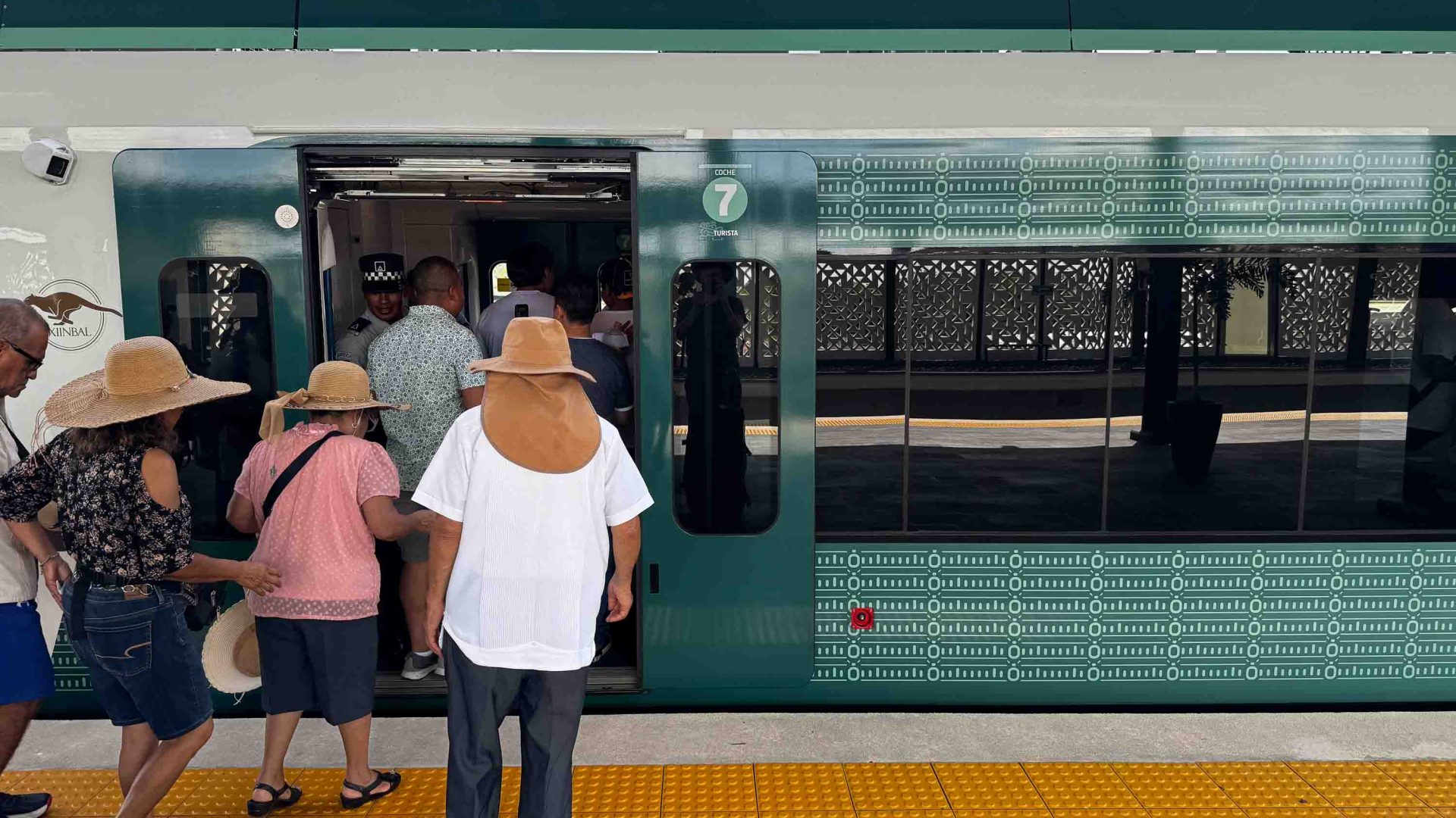 People get onto a train.