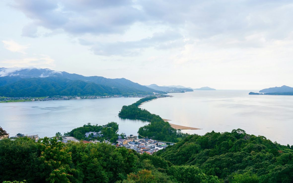 We cycle across sandbars to Shintō shrines in one of Japan’s artisanal heartlands
